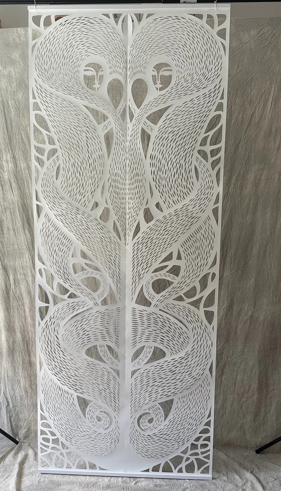 Obraz Бутон autorstwa Daria Aloszkina, rozmiar: 100*250, medium Papier, część serii Витинанки великого формату